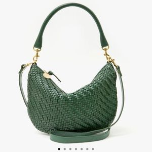 Clare V woven green petit moyen